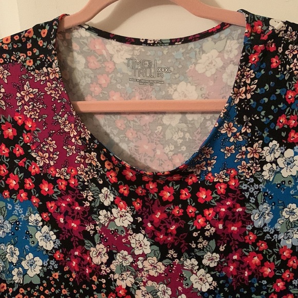 NWT Time and Tru beautiful multi color dress with pockets XXL(20) or XXXL(22) - Picture 5 of 14